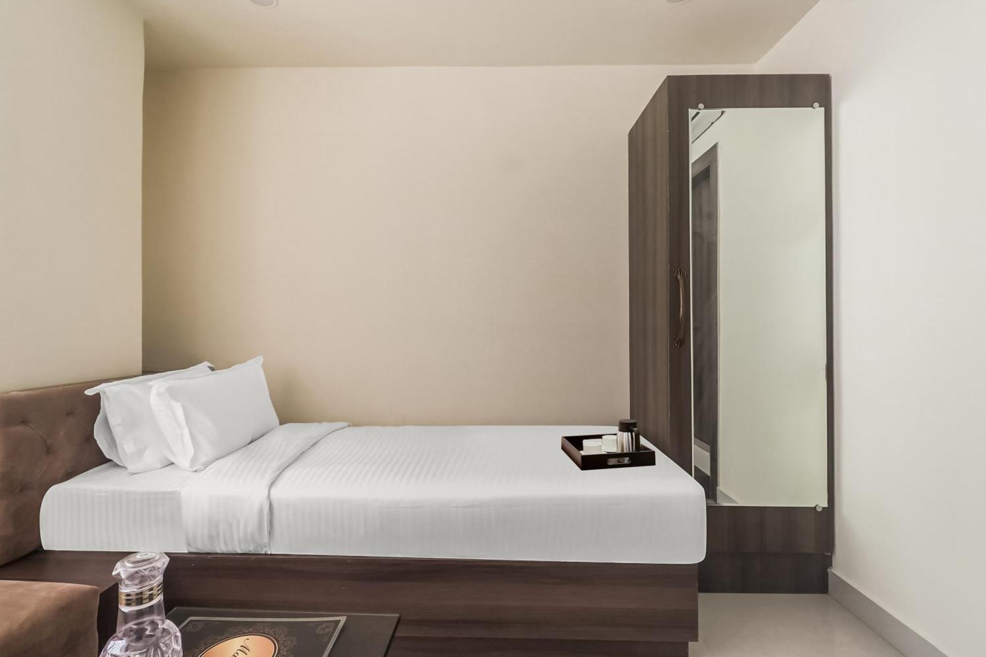 Super Townhouse Marina Hotel Ranchi Exterior foto